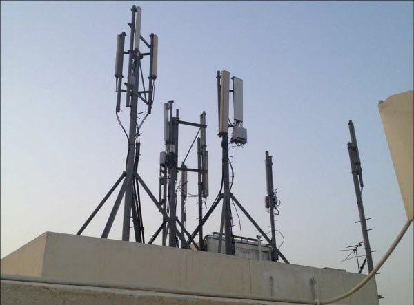 صورة لـ الشبكات اللاسلكية Wireless Local Area Network ماهي و كيفية عملها؟ | 5cccb29cc823a_1-DzTechs