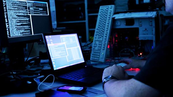 صورة لـ الاستفادة من دورة مجانية في الأمن والاختراق الاخلاقي والبايثون مع شهادة مجانية | hacker-malware