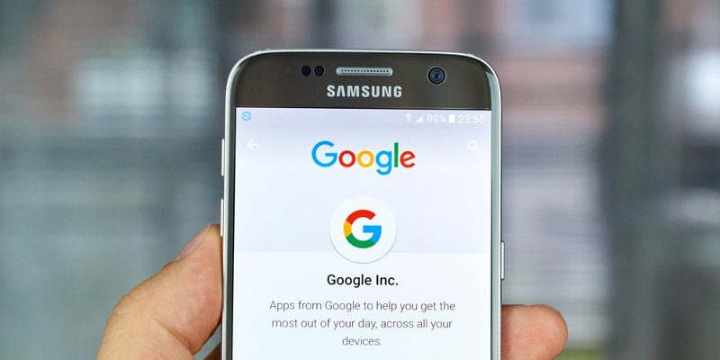 صورة لـ كيفية إضافة وإزالة وتبديل حساب Google على هاتف Android | google-account-android-featured-DzTechs