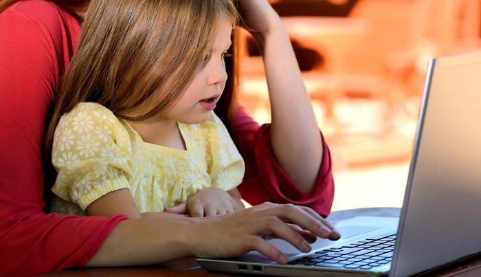صورة لـ الوالدين: معرفة كيفية الحفاظ على أطفالك بشكل آمن على الانترنت | keep-kids-safe-online-4-DzTechs