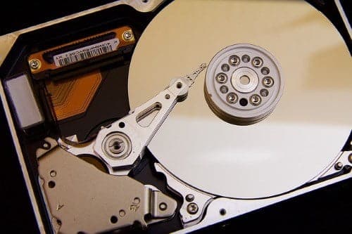 صورة لـ ما هو جهاز Chromebook ، وكيف يختلف عن جهاز الكمبيوتر المحمول العادي؟ | Chromebook-Explain-Drive-DzTechs
