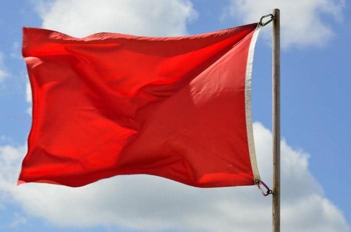 صورة لـ كيفية التعرف على الـ VPN السيئ للبقاء بشكل آمن على الانترنت | VPN-Red-Flag-DzTechs