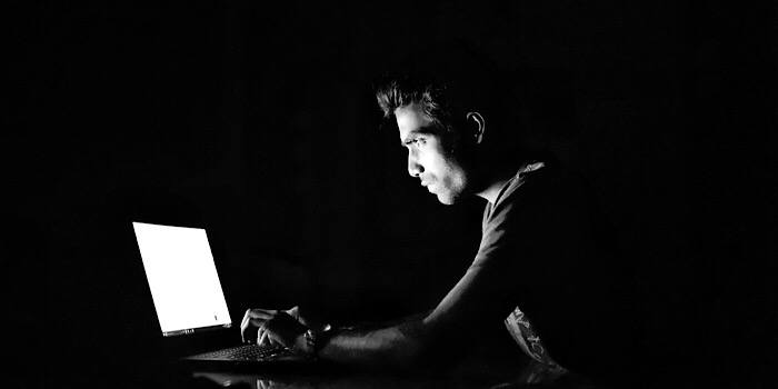 صورة لـ ميزة “الملء التلقائي” الخاصة ب “مدير كلمات المرور” المدمج في المتصفح تضر بك | news-password-manager-advertisers-situation-DzTechs