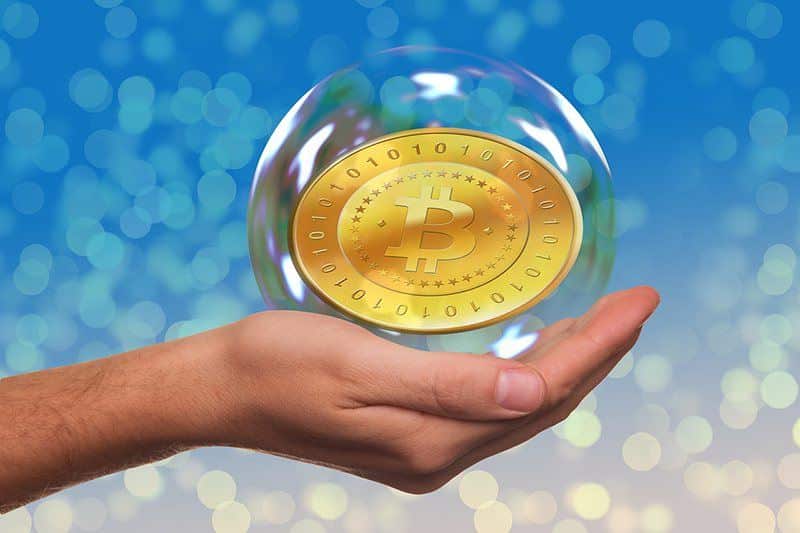 صورة لـ لماذا سعر البيتكوين يتغير كثيرا يوما بعد يوم؟ | bitcoin-bubble-DzTechs