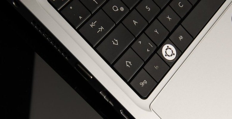 صورة لـ جميع مفاتيح الإختصار المفيدة للوحة المفاتيح في Ubuntu | ubuntu-shortcut-keys-featured