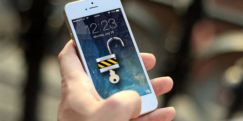 صورة لـ هل ما زلت بحاجة إلى عمل Jailbreak لهاتف iPhone الخاص بك في 2023؟ | jailbreak-iphone-2018-hero-DzTechs