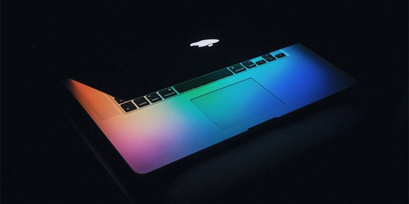 صورة لـ ثلاث طرق سهلة لتسجيل لقطة شاشة على الـ Mac | take-screenshot-on-mac-hero-DzTechs
