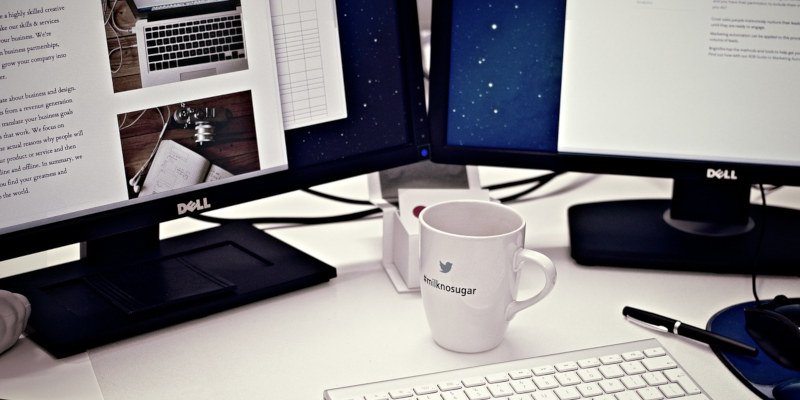 صورة لـ هل تعمل الشاشات المزدوجة على تحسين الإنتاجية ؟ | Dual-Productivity-Featured