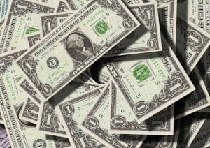 صورة لـ مُقارنة بين Microsoft Word و”مُحرِّر مُستندات Google”: من يفوز؟ | Google-Vs-Office-Cost-DzTechs