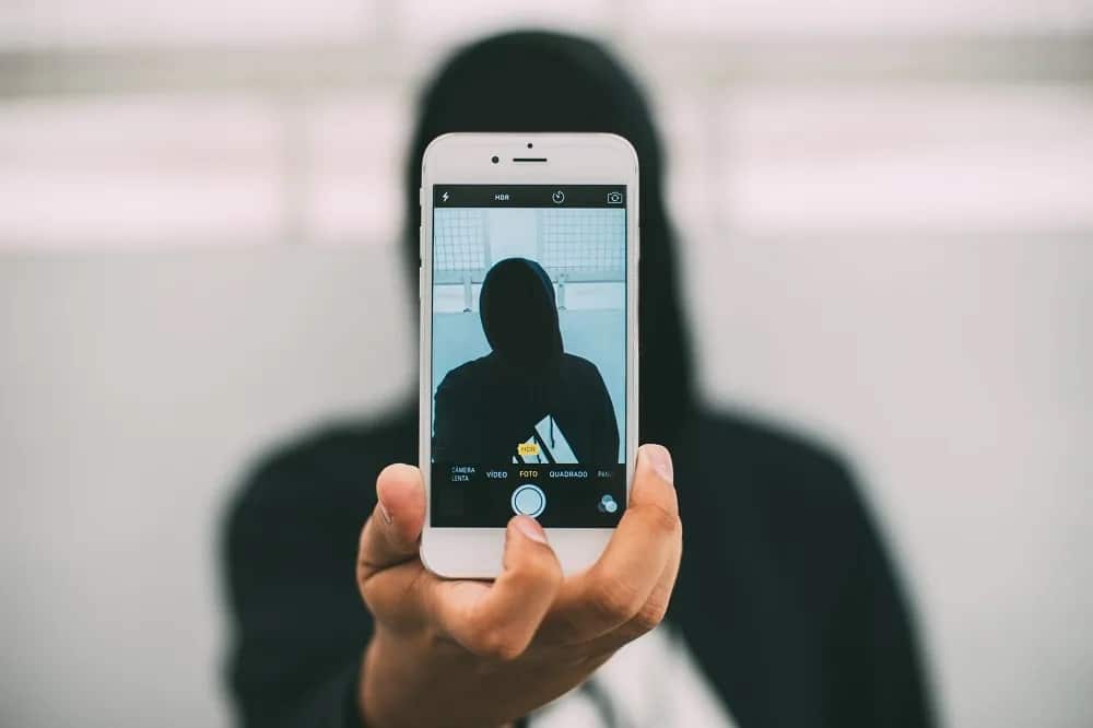 صورة لـ كيفية اختراق و التجسس على الـ iPhone بإستخدام تطبيقات المُراقبة | how_to_check_iphone_for_spyware