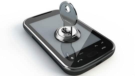 صورة لـ كيفية إزالة تطبيق التجسس من هاتفك الذكي وكيفية حمايته في المُستقبل | monitoring-childs-safety-iphone-spy-apps-2-DzTechs