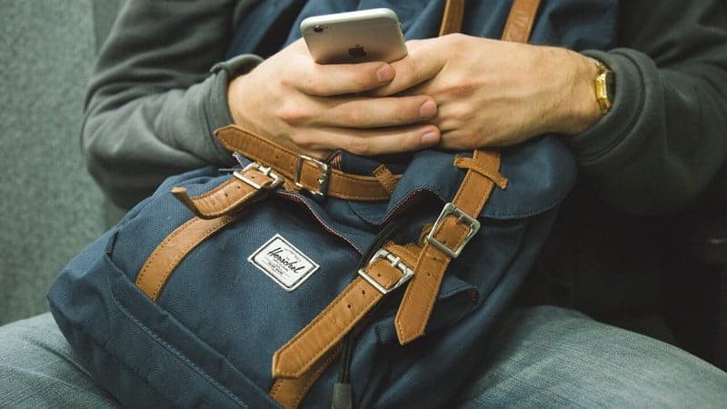 صورة لـ حرب الخصوصية مستمرة بتشكيل مجموعة ” Five Eyes “ | news-five-eyes-bag-DzTechs
