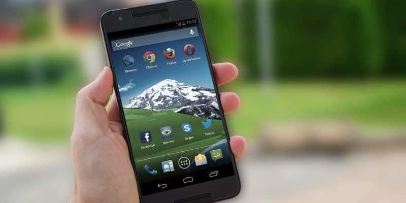 صورة لـ أفضل تطبيقات Android لاستبدال Home Button المكسور أو المعطل | android-home-button-featured-DzTechs