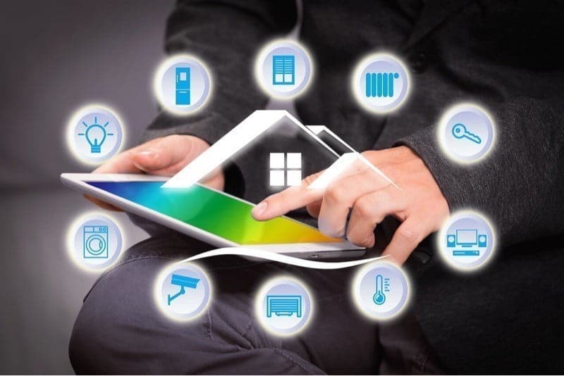 صورة لـ قد تقوم منتجات Smart Home بمشاركة معلومات عنك | news-smart-home-information-tablet-DzTechs