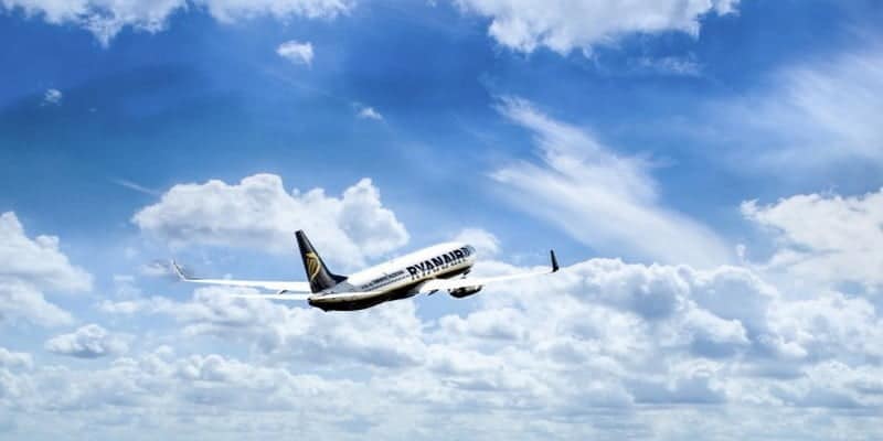 صورة لـ رصد الرحلات الجوية مع 5 من أفضل التطبيقات المجانية لنظام Android | Air-Featured-DzTechs
