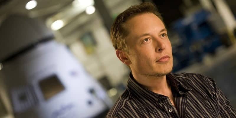 صورة لـ كيف حصلت شخصية Emon Musk مقلدة على سعر 180 ألف دولار من Bitcoins على Twitter | Elon-Impersonator-Featured-DzTechs