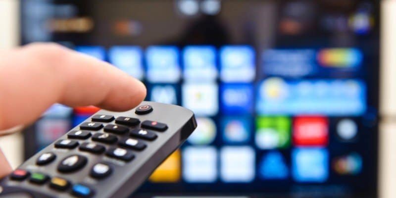 صورة لـ الأشياء التي تحتاج إلى القيام بها عند إعداد التلفزيون الذكي الخاص بك | setting-up-smart-tv-featured-DzTechs