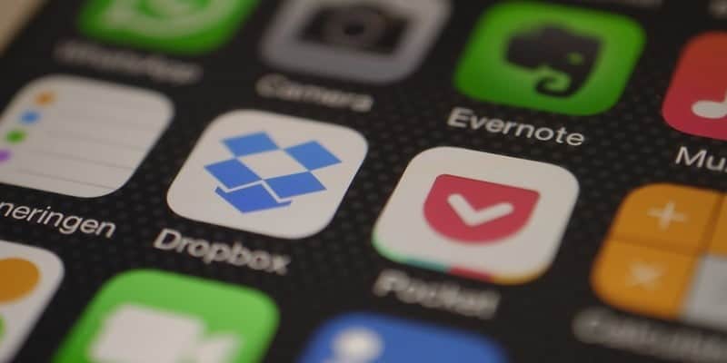 صورة لـ كيفية حذف ملفات Dropbox الخاصة بك في وقت مجدول | Delete-Featured-DzTechs
