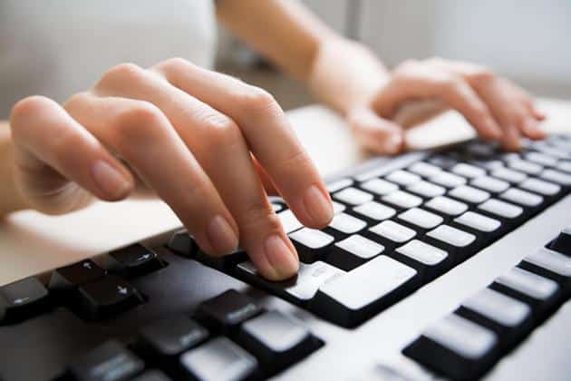 صورة لـ أفضل 15 طريقة عمل لكيفية اختراق حسابات Facebook وكيفية حمايته | Keylogging-630x420-DzTechs