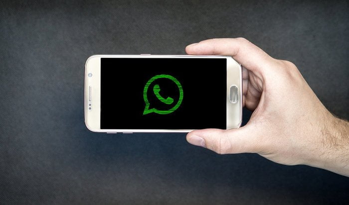 صورة لـ هل يقوم WhatsApp بإعلام المالك عند التقاط لقطة الشاشة للحالة الخاصة به | Does-WhatsApp-Notify-When-You-Take-Screenshots-of-Status-1_935adec67b324b146ff212ec4c69054f-DzTechs