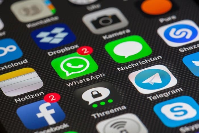 صورة لـ هل يقوم WhatsApp بإعلام المالك عند التقاط لقطة الشاشة للحالة الخاصة به | Does-WhatsApp-Notify-When-You-Take-Screenshots-of-Status-3_935adec67b324b146ff212ec4c69054f-DzTechs