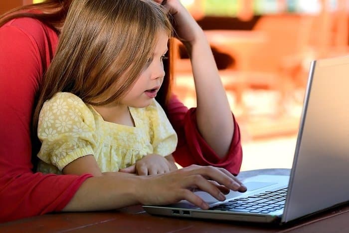 صورة لـ أفضل 4 طرق لضبط الرقابة الأبوية على نظام Android للأطفال | Set-Parental-Controls-in-Android-for-Kids_935adec67b324b146ff212ec4c69054f