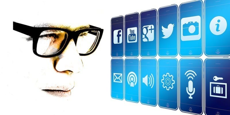 صورة لـ كيفية تنظيم التطبيقات بشكل أفضل على الـ iPhone الخاص بك | organize-apps-iPhone-themed-rows-DzTechs