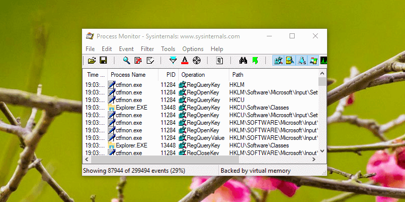 صورة لـ كيفية البحث عن قيم السجل المكافئة لإعدادات سياسة المجموعة على Windows | win-10-see-changes-to-registry-featured