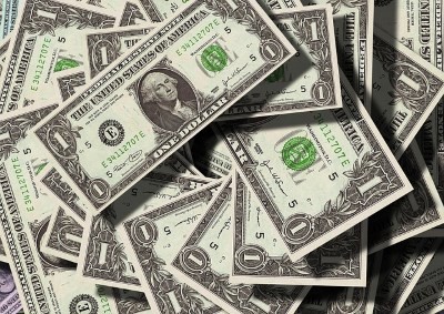 صورة لـ كيف يمكن كسب المال من خلال حسابات الألعاب المخترقة | Game-Hackers-Money-DzTechs