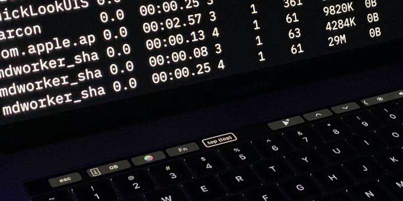 صورة لـ أفضل البدائل لتطبيق Terminal على الـ MacOS | best-mac-terminal-replacements-featured