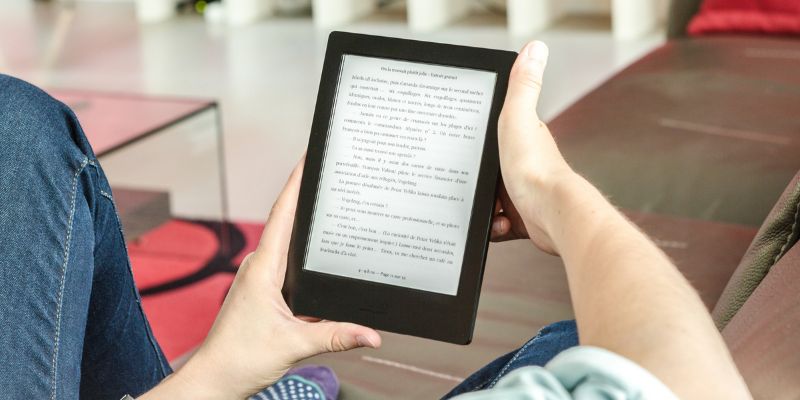 صورة لـ أفضل بدائل Kindle لقراءة الكتب الإلكترونية | kindle-alternatives-featured-image-DzTechs