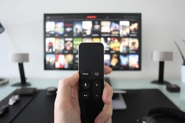 صورة لـ كيفية الحصول على متصفح ويب على Apple TV 4 | room-2559790_640-1
