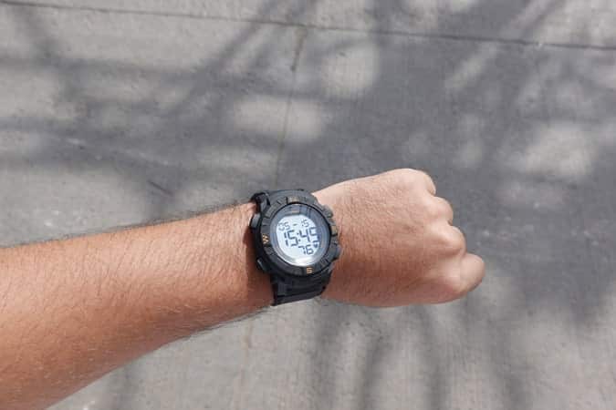 صورة لـ مراجعة Lenovo HX07 Ego Smartwatch – ليست ساعة ذكية | bright-daylight-min-DzTechs