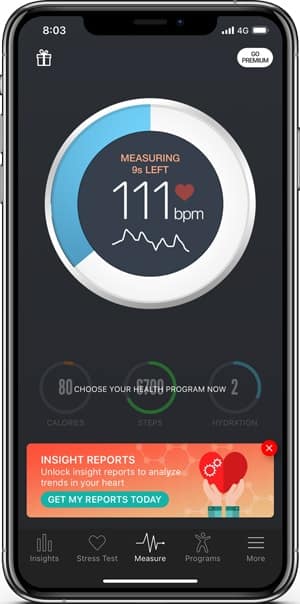 صورة لـ كيفية التحقق من معدل ضربات القلب على Android و iPhone | iphone-measure-min-DzTechs