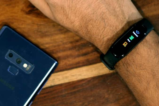 صورة لـ كيف يمكنك استخدام Mi Band 4 للتحكم في كاميرا Android | feature-image-camera-control-min-DzTechs