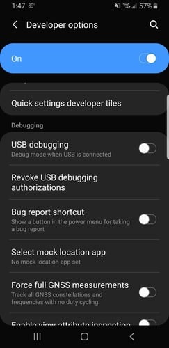 صورة لـ كيفية الوصول إلى بيانات هاتف Android مع شاشة مكسورة | Access-broken-phone-USB-debugging-min-DzTechs