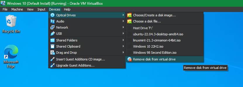 صورة لـ إضافات الضيف لـ VirtualBox: ما هي وكيفية تثبيتها | virtualbox-remove-disc-from-drive