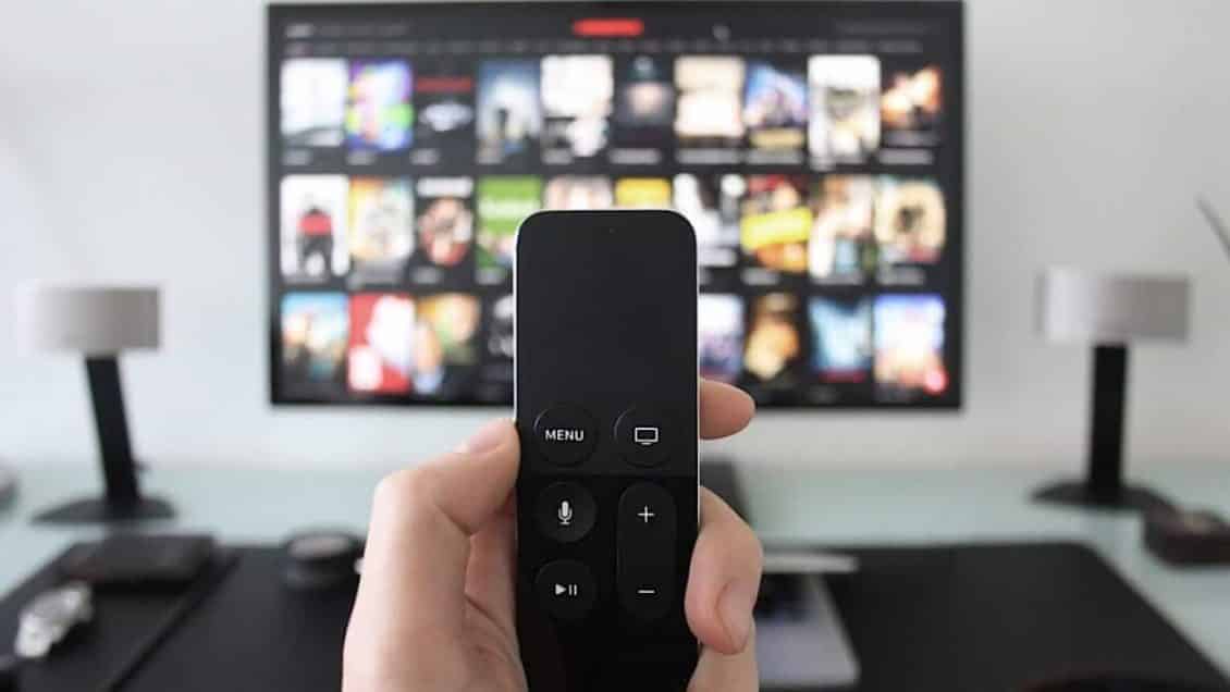 صورة لـ مجموعة من النصائح والحيل على Roku لجعل حياتك أسهل | stop-roku-smart-tv-tracking-featured-1280x720-min-DzTechs