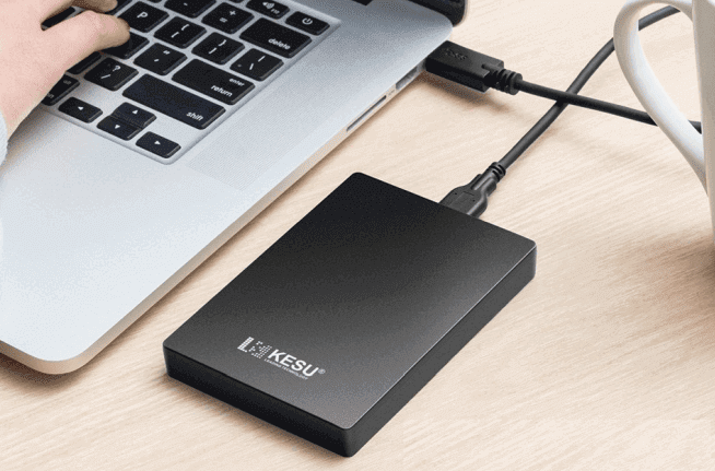 صورة لـ محرك الأقراص الخارجي لا يظهر أو لم يتم إكتشافه؟ هنا الإصلاحات | external-hard-drive-not-showing-up-min-DzTechs