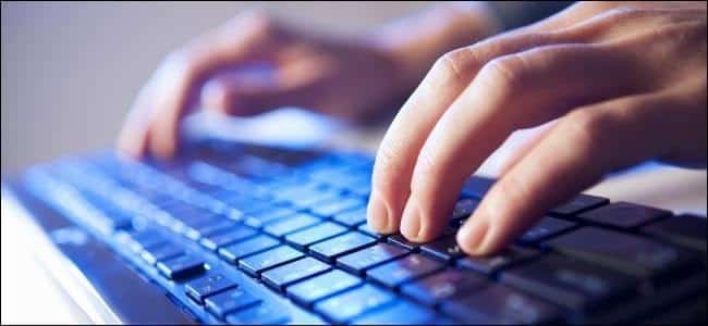 صورة لـ أدوات كلمة المرور لإنشاء عبارات مرور قوية وتحديث الأمان الخاص بك | typing-a-password.jpg.pagespeed.ce_.3IfMVieuH2-min-DzTechs