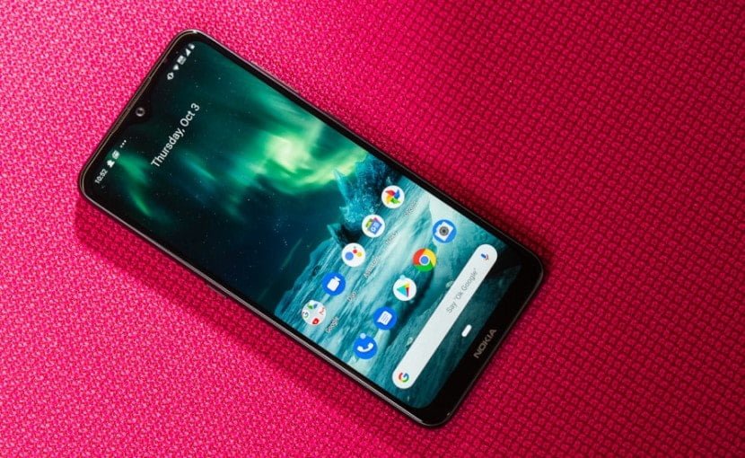 صورة لـ أفضل الهواتف بدون حواف في 2023 لهواتف عصرية بأسعار منخفضة | Nokia2B7.2-min-DzTechs