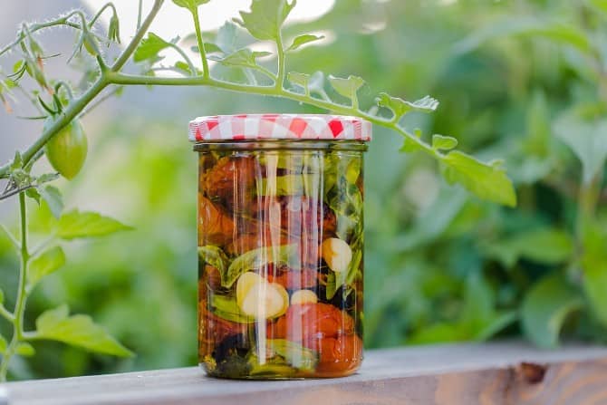 صورة لـ تحديات تحسين الذات لتعزيز صحتك العقلية والبدنية | self-improvement-challenges-30-day-meal-prep-challenge-shape-min-DzTechs