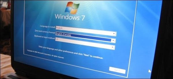 صورة لـ أهم الخطوات التي يجب القيام بها عند اكتشاف فيروسات في حاسوبك | 650x300xreinstalling-windows.jpg.pagespeed.gp252Bjp252Bjw252Bpj252Bjs252Brj252Brp252Brw252Bri252Bcp252Bmd.ic_.rxN6NkCFBZ-DzTechs