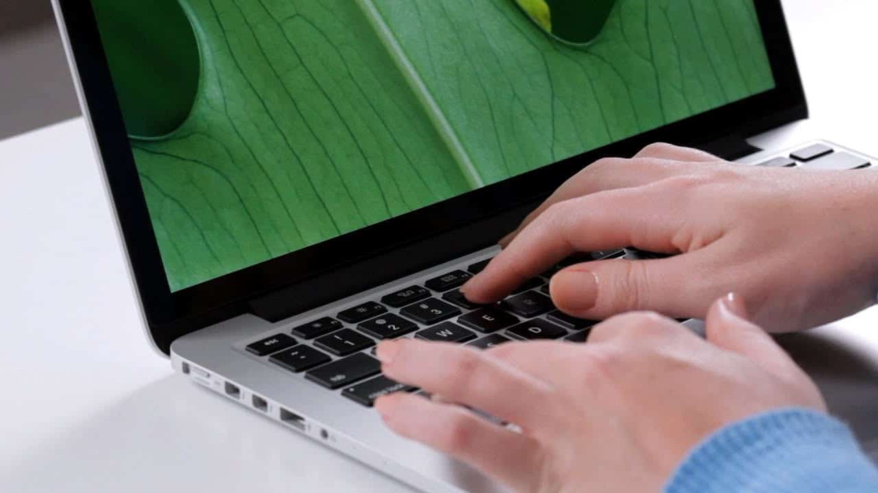 صورة لـ كيفية أخذ لقطات للشاشة على الـ Mac الخاص بك | maxresdefault-nQN6RHfs-DzTechs