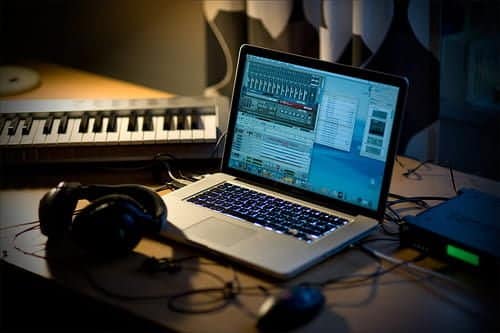 صورة لـ أفضل تطبيقات تحرير الصوت المجانية والرخيصة للـ Mac | 484012_1EKgT21476102340-BL0kbIfs-DzTechs