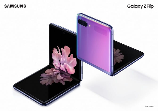 صورة لـ هاتف Galaxy Z Flip القابل للطي: حقائق مهمة يجب معرفتها | galaxy_z_flip_foldable_phone_in_purple-MkVDlMfs-DzTechs