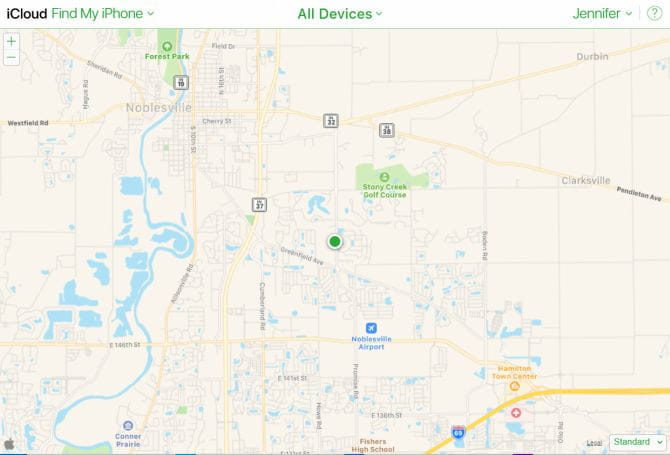 صورة لـ كيفية تتبع موقع هاتفك (Android و iOS) والبحث عنه بطرق متعددة | icloud_from_browser-snCxSIfs-DzTechs