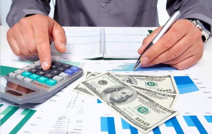 صورة لـ أفضل مواقع الويب لتعلم أساسيات التمويل الشخصي وإدارة أموالك | Financial_Management-nulAxJfs-DzTechs