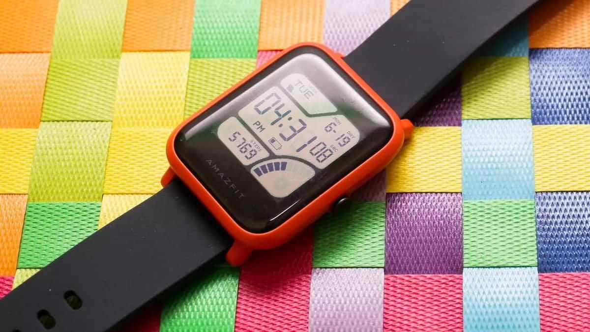 صورة لـ أفضل الساعات الذكية الرخيصة: خيارات رائعة لجميع الميزانيات | 06_xiaomi_huami_amazfit_bip-G9qN9Ufs-DzTechs