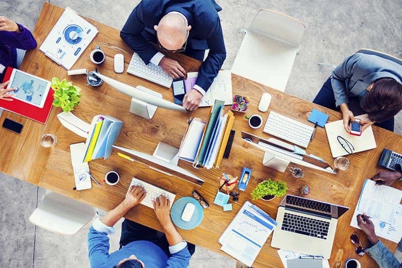 صورة لـ أفضل أدوات العمل الجماعي من Google للتعاون عبر الإنترنت | Website_Builder_Vs_Website_Designer-20aVxUfs-DzTechs